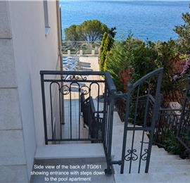 7 Bedroom Villa with Pool and Sea Views near Trogir, sleeps 14